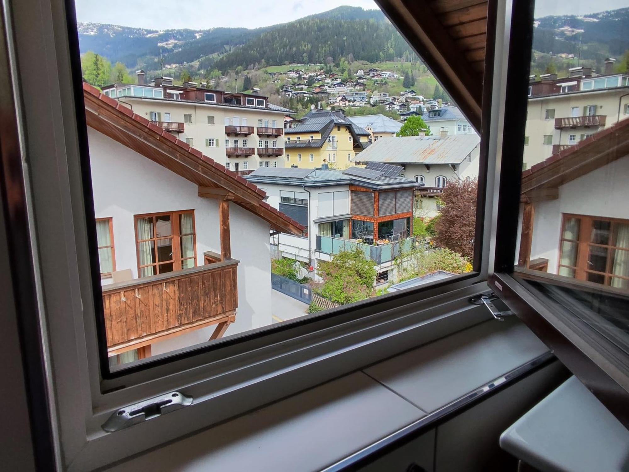 Appartement Alpinoase Centre Zell Am